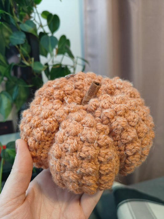 Bobble pumpkin